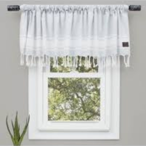 Ugg Accents Nwt Costa Mesa Window Valance Poshmark